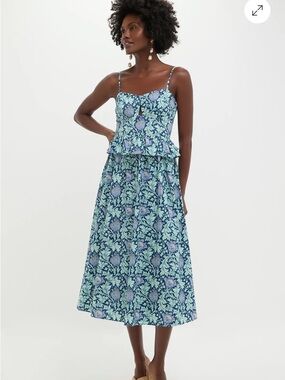 HYACINTH HOUSE
Blue Leafy Floral Maeve Midi Dress size large